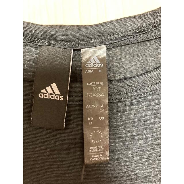 adidas(アディダス)の最終値下げ！アディダス　HC2529 レディースのトップス(Tシャツ(半袖/袖なし))の商品写真