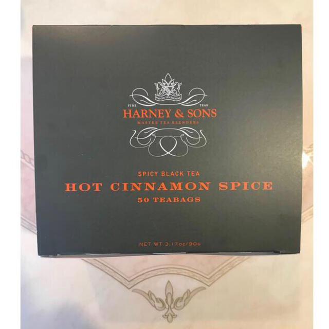 DEAN & DELUCA(ディーンアンドデルーカ)のHarney & Sons ホット シナモン スパイス 50個入り 食品/飲料/酒の飲料(茶)の商品写真