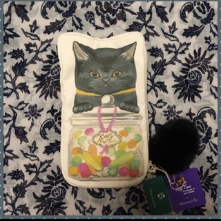 猫　ネコ　ウール混刺繍カーディガン　アフタヌーンティー　新品未使用
