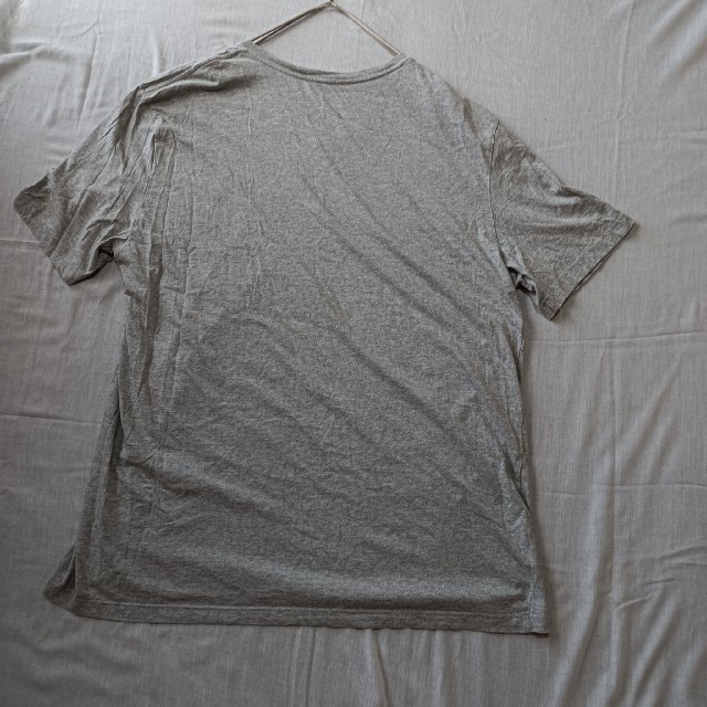 TOMMY HILFIGER(トミーヒルフィガー)のTOMMY HILFIGER　XＬサイズ　グレー　半袖Tシャツ メンズのトップス(Tシャツ/カットソー(半袖/袖なし))の商品写真
