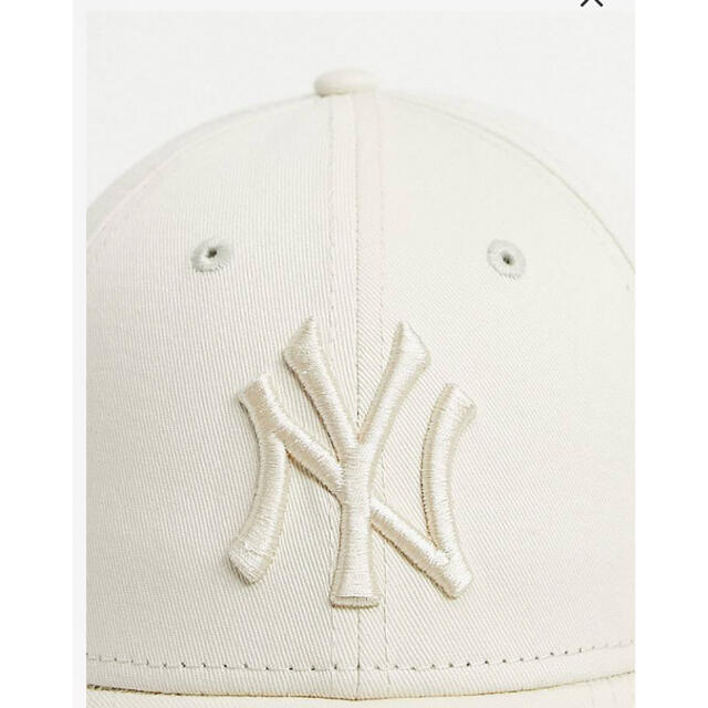 NEW ERA(ニューエラー)のニューエラ キャップ NY＊オフホワイト レディースの帽子(キャップ)の商品写真