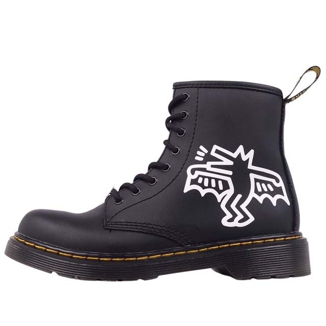 Dr.Martens(ドクターマーチン)のドクターマーチン ブーツ 1460 8ホール キースヘリング レザー ボーイズ キッズ/ベビー/マタニティのキッズ靴/シューズ(15cm~)(ブーツ)の商品写真