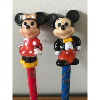 ディズニー(Disney)の【稀少品】ディズニーランド　ミッキー&ミニー鉛筆2本(キャラクターグッズ)