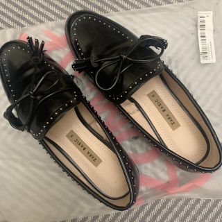 ザラ(ZARA)の最終値下げ！中古☆ZARA BASIC ローファー(ローファー/革靴)