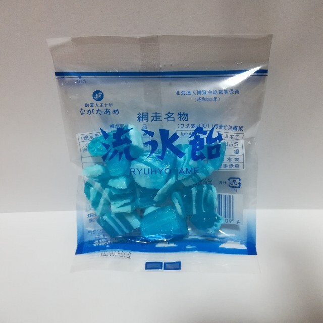 網走名物　流氷飴　50g 食品/飲料/酒の食品(菓子/デザート)の商品写真