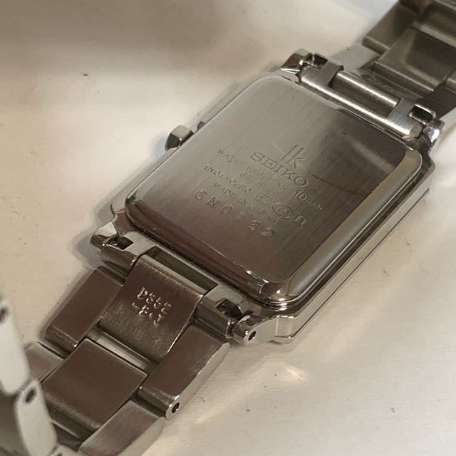 SEIKO(セイコー)の698 SEIKO セイコー レディース腕時計 クオーツ式 Lukia ルキア レディースのファッション小物(腕時計)の商品写真