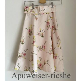 アプワイザーリッシェ(Apuweiser-riche)のApuweiser ricshe 美品　スカート　花柄　アプワイザーリッシェ(ひざ丈スカート)