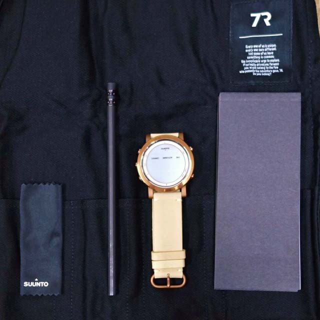 SUUNTO - スント エッセンシャル セラミック カッパーブラック SUUNTO - スント エッセンシャル セラミック カッパーブラック