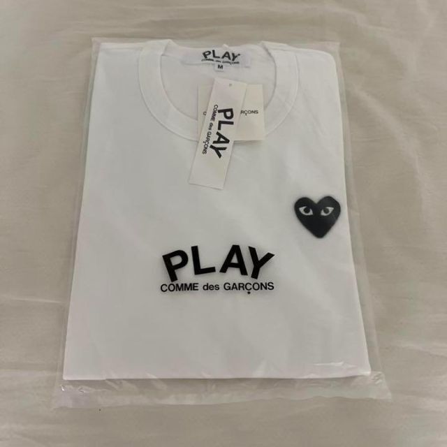 COMME des GARCONS(コムデギャルソン)の【入手困難】プレイコムデギャルソン Tシャツ メンズのトップス(Tシャツ/カットソー(半袖/袖なし))の商品写真