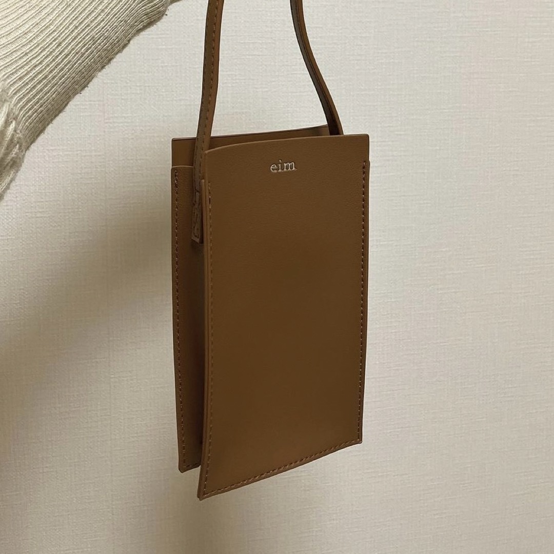 eim ノベルティ ショルダーバッグ ブラウン レディースのバッグ(ショルダーバッグ)の商品写真