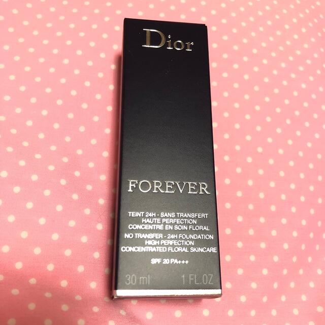 Dior(ディオール)の新 ディオールスキン フォーエヴァー フルイド マット ファンデーション 1N コスメ/美容のベースメイク/化粧品(ファンデーション)の商品写真