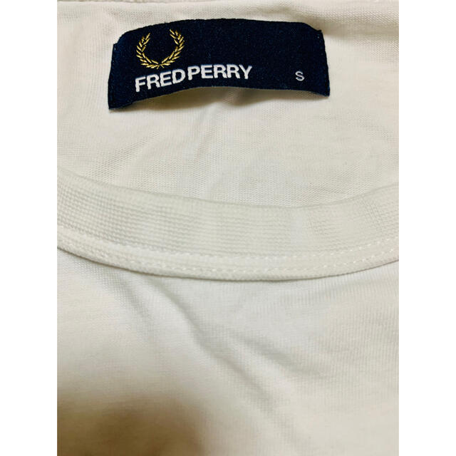 FRED PERRY(フレッドペリー)のフレッドペリー　Tシャツ メンズのトップス(Tシャツ/カットソー(半袖/袖なし))の商品写真