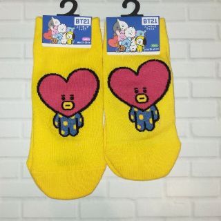 ビーティーイシビル(BT21)のBT21 TATA ソックス 親子セット 2足セット(アイドルグッズ)