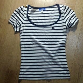 バーバリー(BURBERRY)のBURBERRY　Ｔシャツ(Tシャツ(半袖/袖なし))