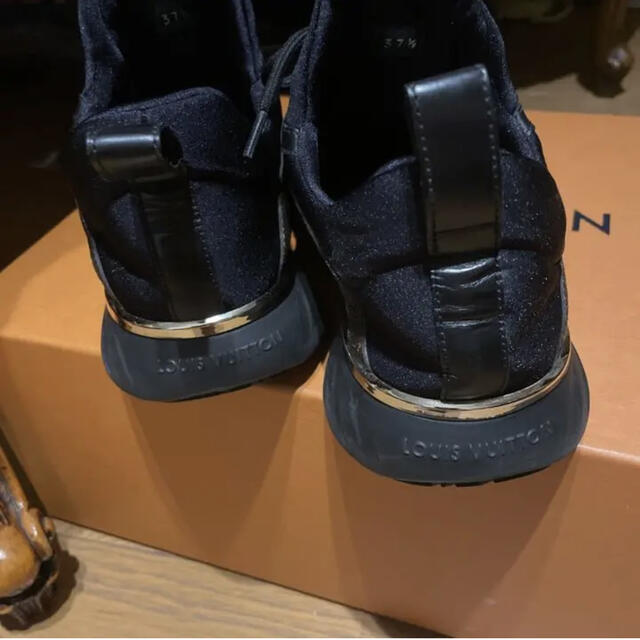 LOUIS VUITTON スニーカー 37 1/2 ✨箱、保存袋あり