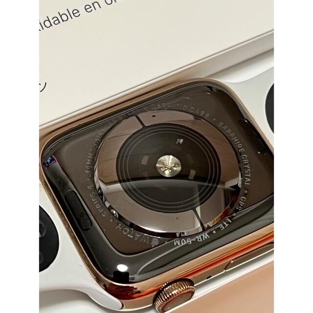 Apple Watch(アップルウォッチ)のApple Watch Series 4 44mm ゴールドステンレスとおまけ有 スマホ/家電/カメラのスマートフォン/携帯電話(その他)の商品写真