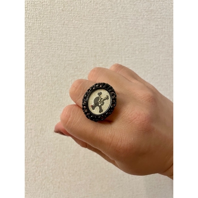 Vivienne Westwood(ヴィヴィアンウエストウッド)のVivienne Westwood リングウォッチ ブラックスカル レディースのアクセサリー(リング(指輪))の商品写真