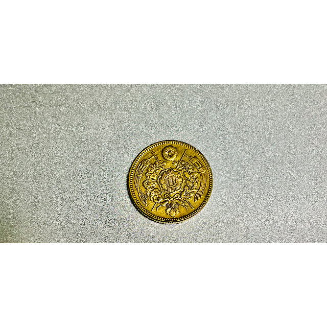 旧2円金貨 明治10年明治政府 龍紋 龍 菊桐 芸術 | venezafoods.com.br