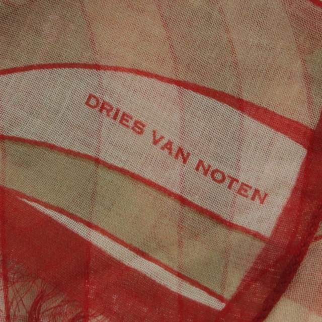 DRIES VAN NOTEN(ドリスヴァンノッテン)のDRIES VAN NOTEN ストール メンズ メンズのファッション小物(ストール)の商品写真