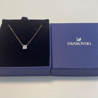 スワロフスキー(SWAROVSKI)のスワロフスキー　ネックレス　ローズゴールド　Swarovski(ネックレス)