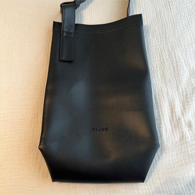 CLANE(クラネ)のCLANE クラネ 新品 スクエア トートバッグ 2022 ムック本 ブラック レディースのバッグ(トートバッグ)の商品写真