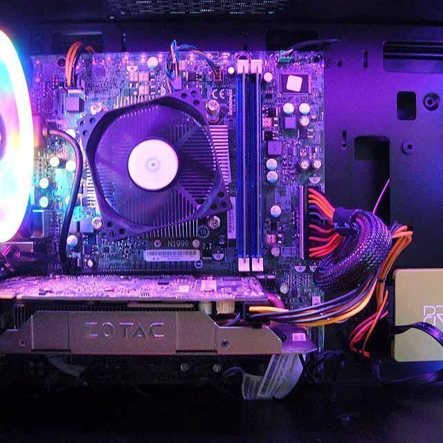 ☆虹桃3連☆ハイパーWifi ゲーミングPC】フォートナイト、Apex