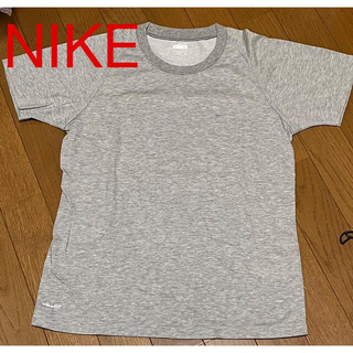 ナイキ(NIKE)のNIKE ナイキ　Tシャツ　グレー　NIKE fit dry(Tシャツ(半袖/袖なし))