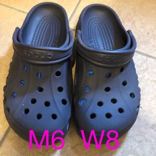 クロックス(crocs)のクロックス　M6W8   レディース 24cm(サンダル)