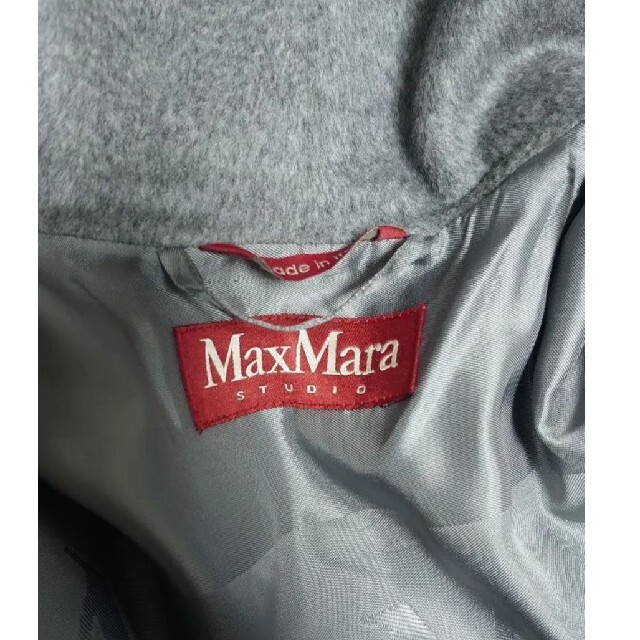 Max Mara(マックスマーラ)の【美品】最終値下げ　マックスマーラ コート 36 レディースのジャケット/アウター(ロングコート)の商品写真