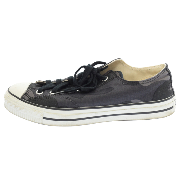 A BATHING APE(アベイシングエイプ)のA BATHING APE アベイシングエイプ 1ST CAMO APE STA LOW ファースト カモ エイプ スタ ロー キャンバスローカットスニーカー 迷彩柄 ブラック メンズの靴/シューズ(スニーカー)の商品写真