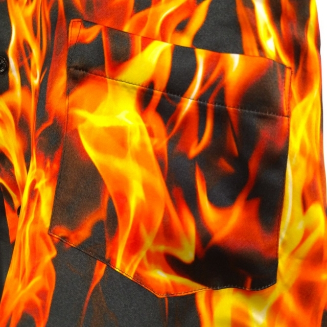 即納豊富な VETEMENTS ヴェトモン 22SS Fire Jersey Shirt ファイヤー総柄シルク長袖シャツ S  UE52SH540Fの通販 by BRINGラクマ店｜ラクマ