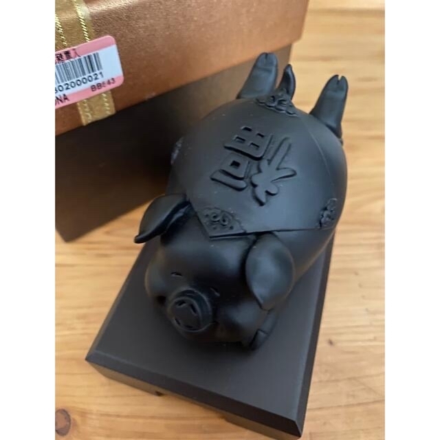 台湾 ブタ 置物 黒曜石 幸福 インテリアの通販 by SmiLe's shop 台湾 ブタ 置物 黒曜石 幸福 インテリアの通販 by SmiLe's shop