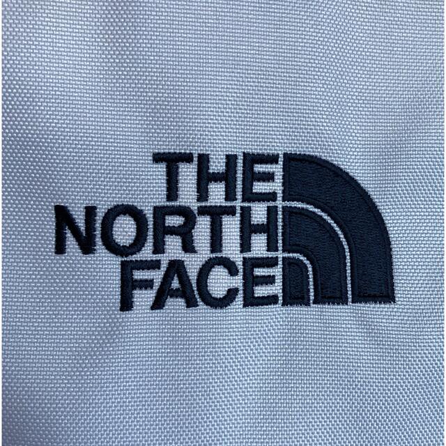 THE NORTH FACE(ザノースフェイス)の新品未使用　韓国正規品　ノースフェイス　ボストンバッグ　IVORY　男女兼用 メンズのバッグ(ボストンバッグ)の商品写真