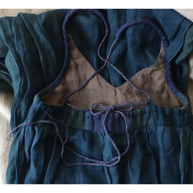 未使用 kitta キッタ ワンピース 虹色草木染 藍染 手縫い レディースのワンピース(ロングワンピース/マキシワンピース)の商品写真