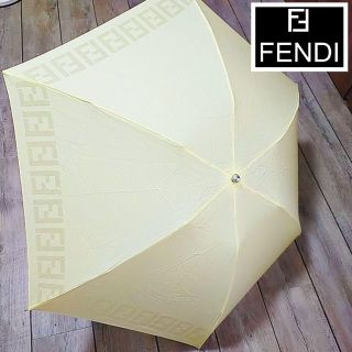未使用に近い フェンディ 日傘 折りたたみ 柄 ロゴ UV FF 傘袋付き 未使用に近い フェンディ 日傘 折りたたみ 柄 ロゴ UV FF 傘袋付き