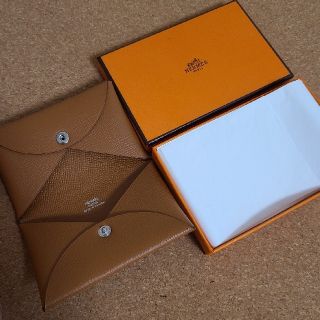 エルメス(Hermes)の【新品未使用】HERMES Calvi 名刺入れ カードケース(名刺入れ/定期入れ)