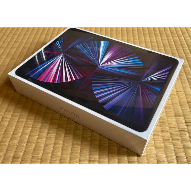 アップル iPad Pro 11インチ 第3世代 WiFi 128GB シルバー スマホ/家電/カメラのPC/タブレット(タブレット)の商品写真