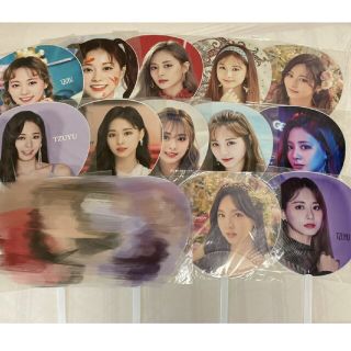 TWICE うちわ、缶バッジセットおまとめ(K-POP/アジア)