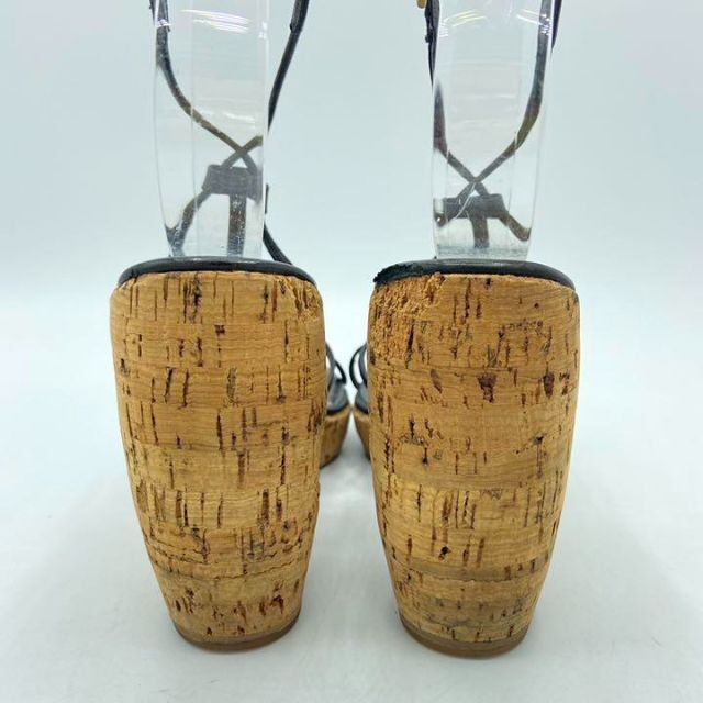 PRADA(プラダ)のプラダ サンダル ウエッジソール 22 黒 レザー 厚底 レディース 靴 レディースの靴/シューズ(サンダル)の商品写真