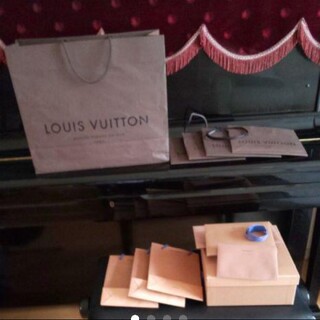 ルイヴィトン(LOUIS VUITTON)のルイヴィトン 紙袋 箱 リボン   12枚セット(ショップ袋)