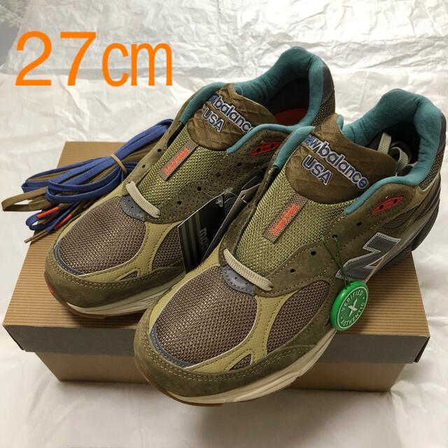 New Balance(ニューバランス)のBODEGA × New Balance 990V3 Here to Stay メンズの靴/シューズ(スニーカー)の商品写真