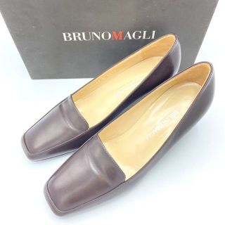 ブルーノマリ(BRUNOMAGLI)の★美品★ブルーノマリ パンプス 22.5 茶 レザー スクエアトゥ レディース(ハイヒール/パンプス)