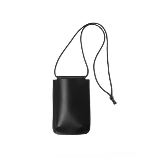 BEAMS(ビームス)のビームス レザーサコッシュ スマートフォン ケース ブラック メンズのバッグ(ショルダーバッグ)の商品写真
