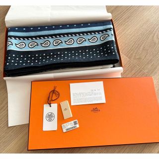 エルメス(Hermes)のエルメス☆hermes 2022aw カシミヤシルク　バンダナ140 ネイビー　(マフラー/ショール)