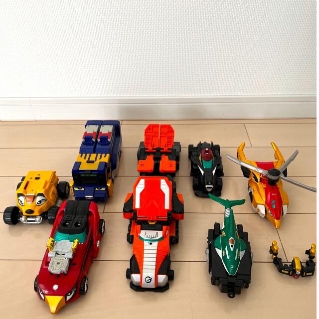 記念グッズ 炎神戦隊ゴーオンジャー炎神合体シリーズセット 特撮