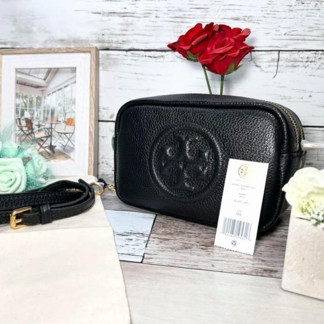 新品】TORY BURCH PERRY BOMBE MINI 黒 - ショルダーバッグ