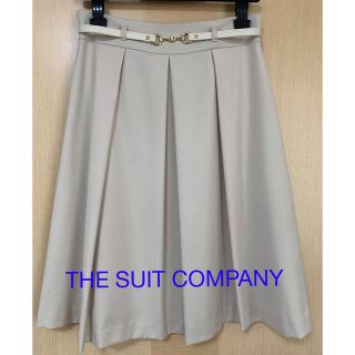 スーツカンパニー(THE SUIT COMPANY)のベルト付き膝丈フレアスカート(ひざ丈スカート)