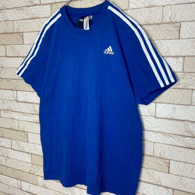 adidas(アディダス)のadidas Tシャツ パフォーマンス ロゴ スリーライン 古着 スポーツ メンズのトップス(Tシャツ/カットソー(半袖/袖なし))の商品写真