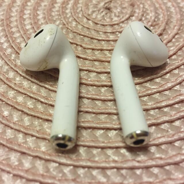 Apple(アップル)のApple AirPods 第一世代 スマホ/家電/カメラのオーディオ機器(ヘッドフォン/イヤフォン)の商品写真