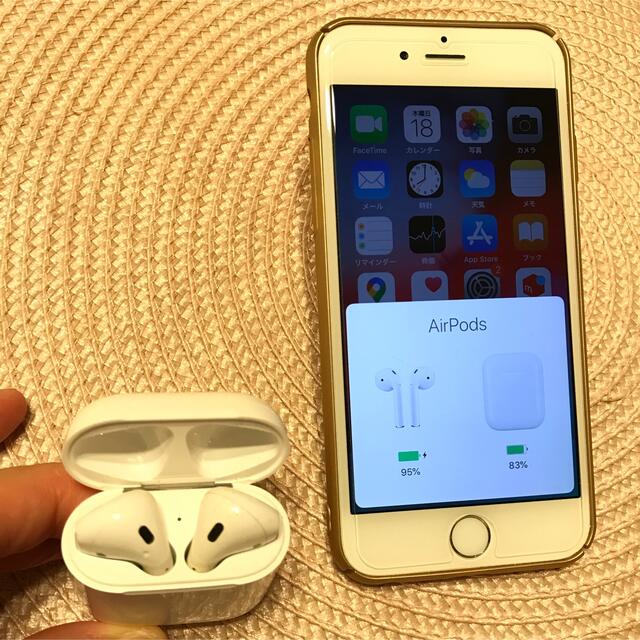 Apple(アップル)のApple AirPods 第一世代 スマホ/家電/カメラのオーディオ機器(ヘッドフォン/イヤフォン)の商品写真